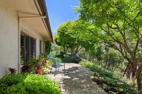 9981 W Dry Creek Road Healdsburg CA 95448