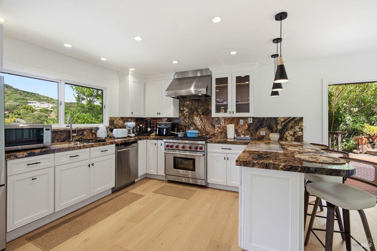 583 Fairway Drive Novato CA 94949