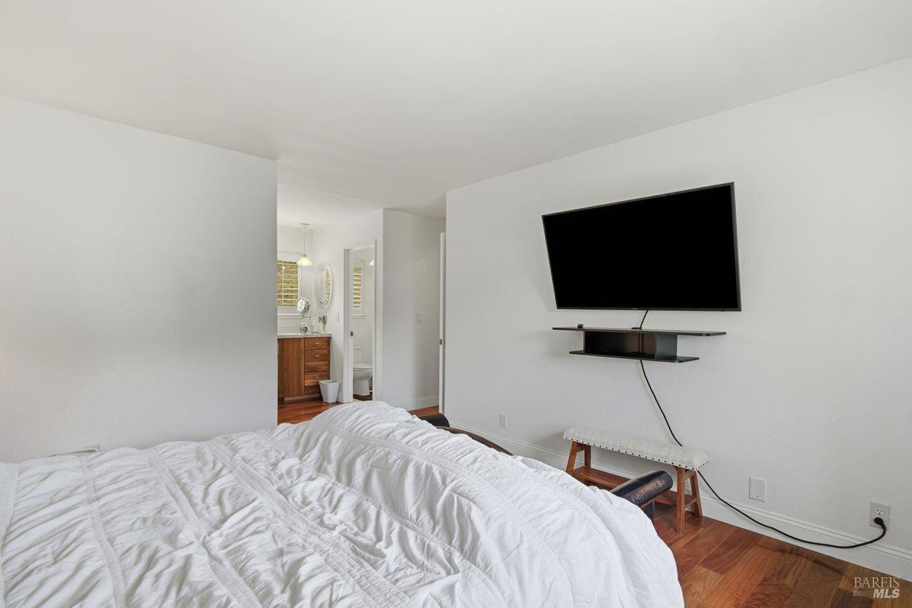 583 Fairway Drive Novato CA 94949