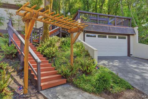 583 Fairway Drive Novato CA 94949