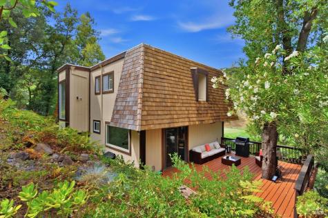 583 Fairway Drive Novato CA 94949