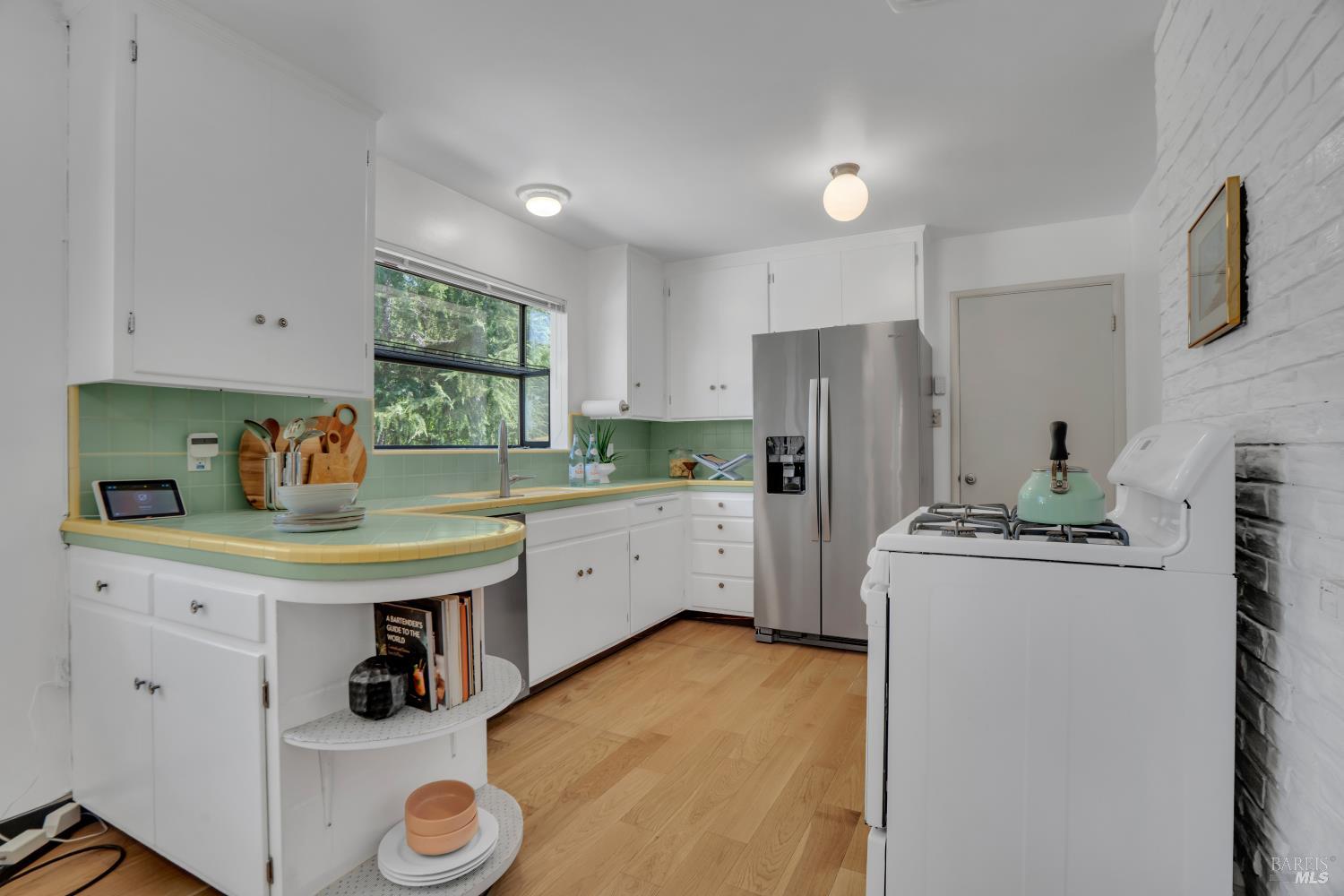 385 Lakeview Drive Napa CA 94559