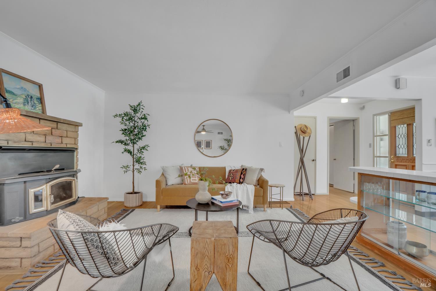 385 Lakeview Drive Napa CA 94559