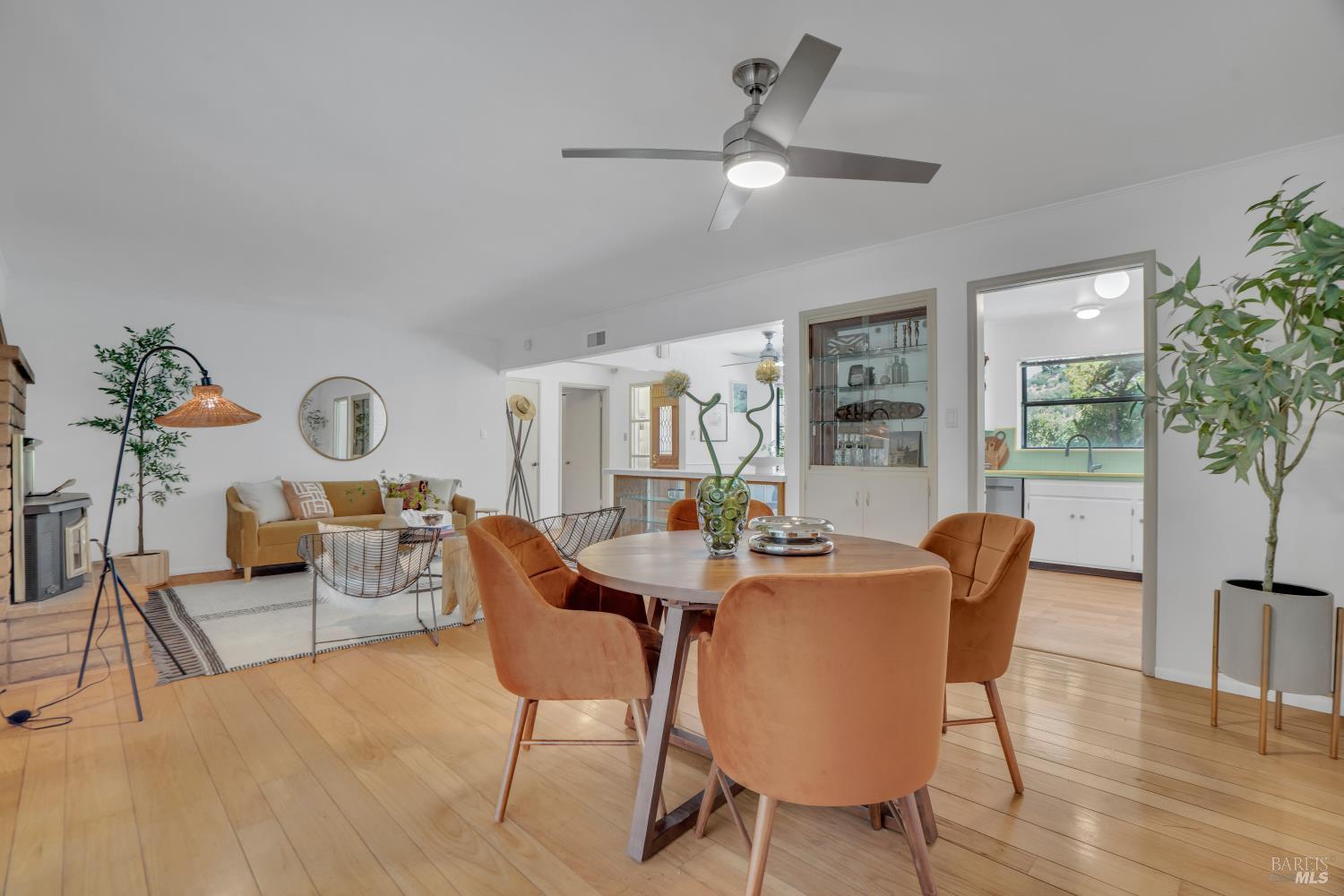 385 Lakeview Drive Napa CA 94559
