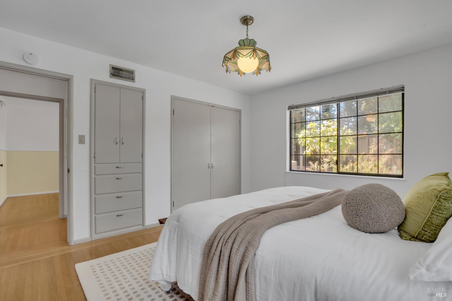 385 Lakeview Drive Napa CA 94559