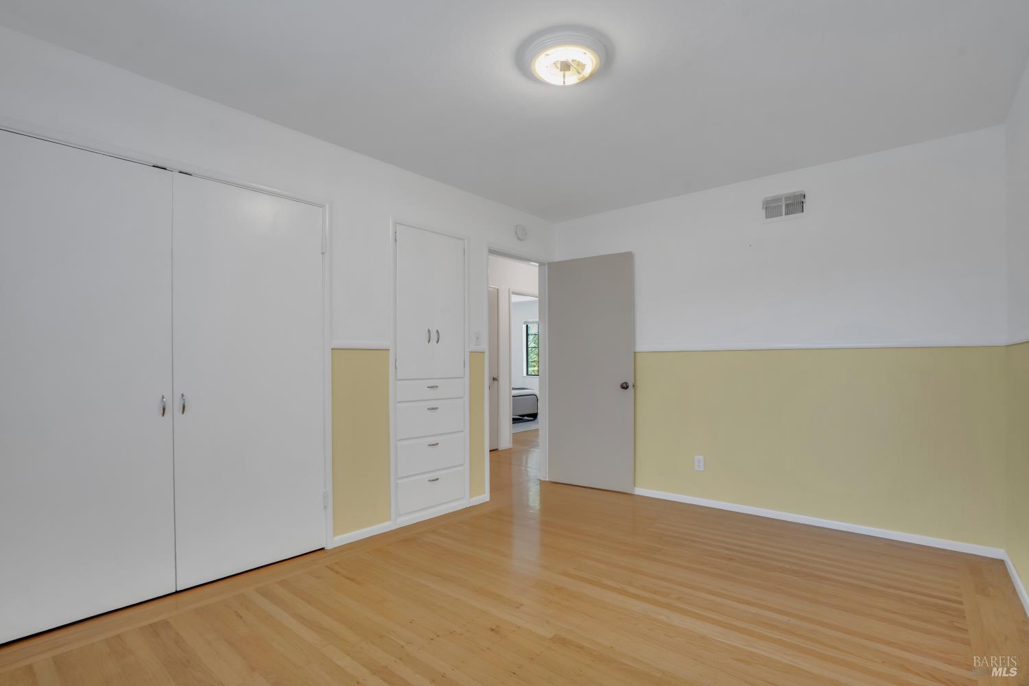 385 Lakeview Drive Napa CA 94559