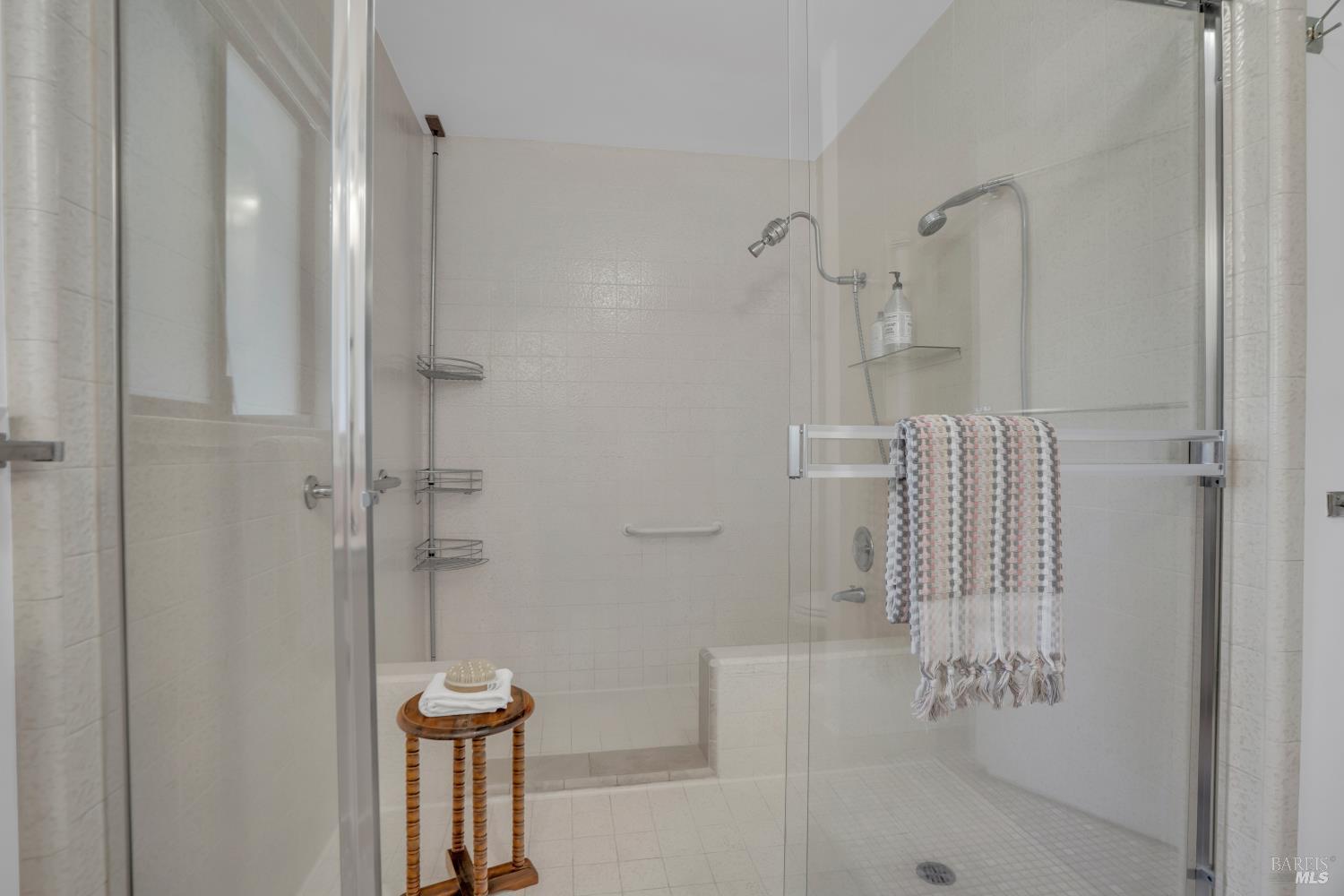 385 Lakeview Drive Napa CA 94559