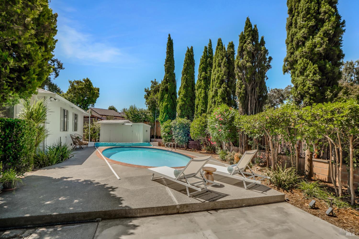 385 Lakeview Drive Napa CA 94559