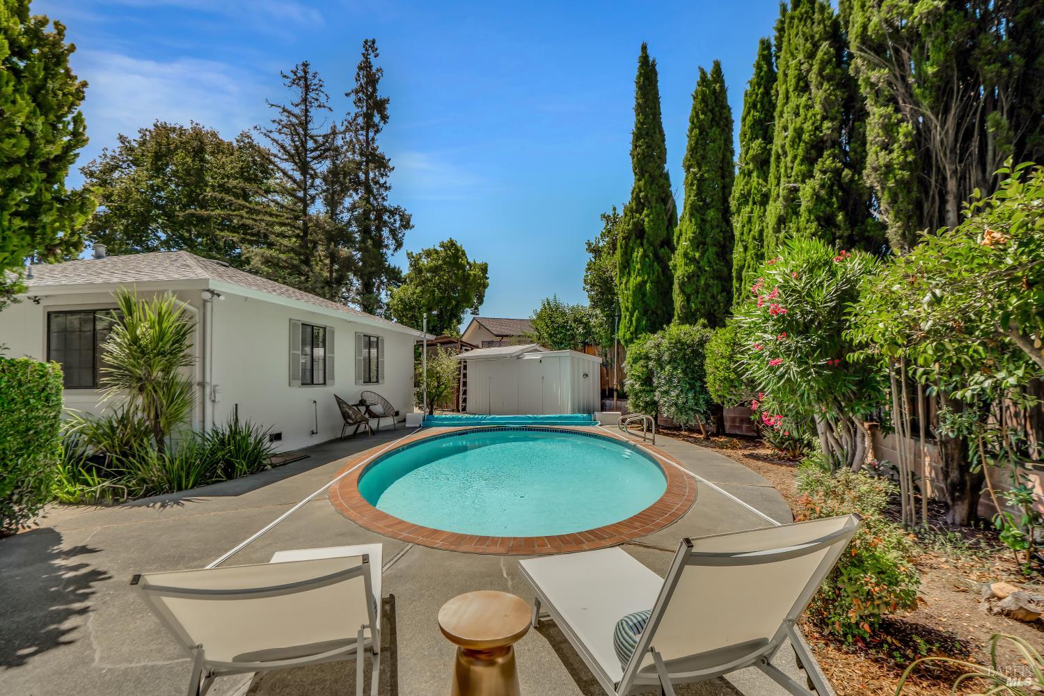 385 Lakeview Drive Napa CA 94559