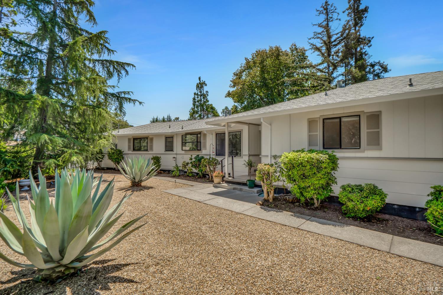 385 Lakeview Drive Napa CA 94559