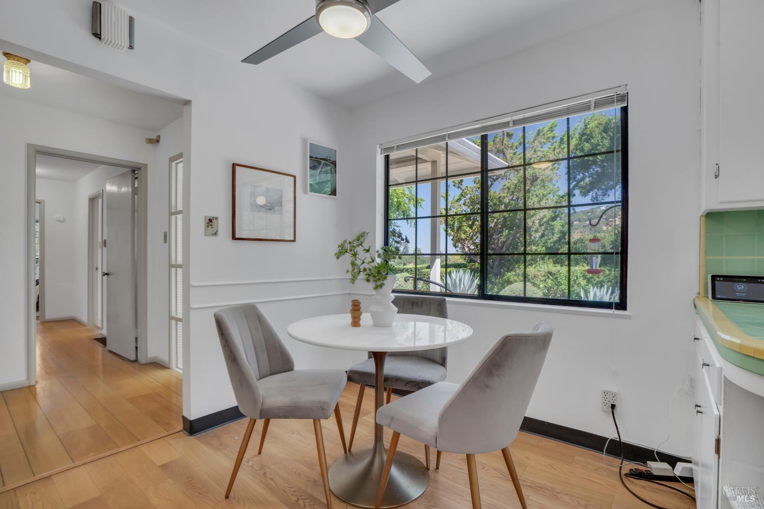 385 Lakeview Drive Napa CA 94559