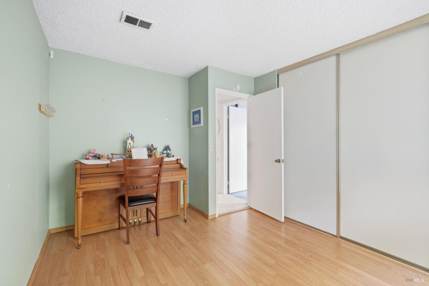 180 Carlisle Way Benicia CA 94510