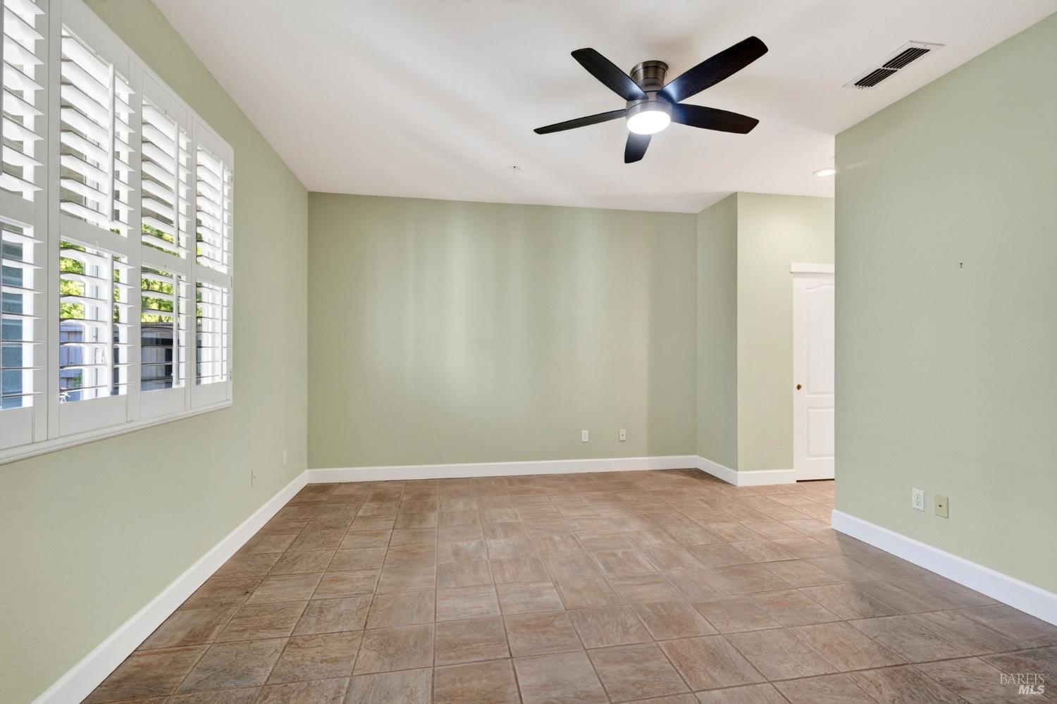 101 Clover Springs Drive Cloverdale CA 95425