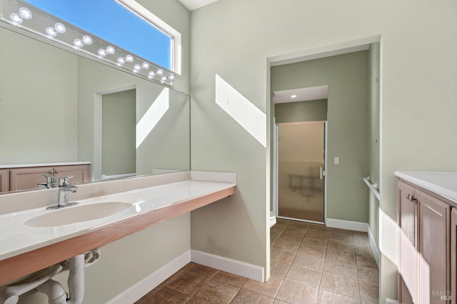 101 Clover Springs Drive Cloverdale CA 95425