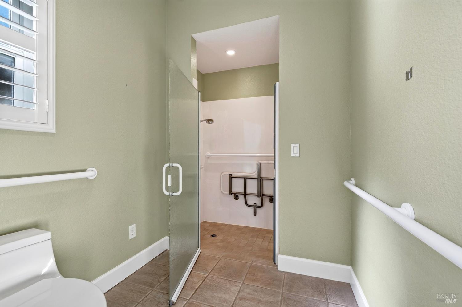 101 Clover Springs Drive Cloverdale CA 95425