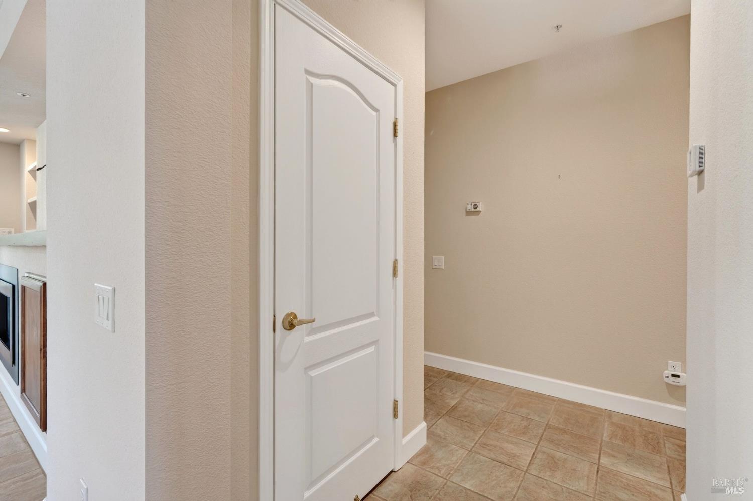 101 Clover Springs Drive Cloverdale CA 95425
