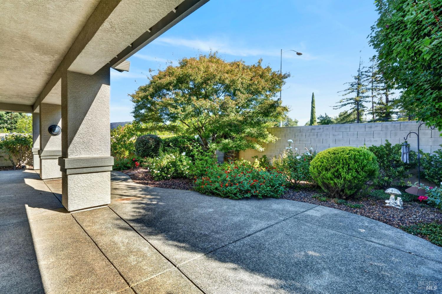 101 Clover Springs Drive Cloverdale CA 95425