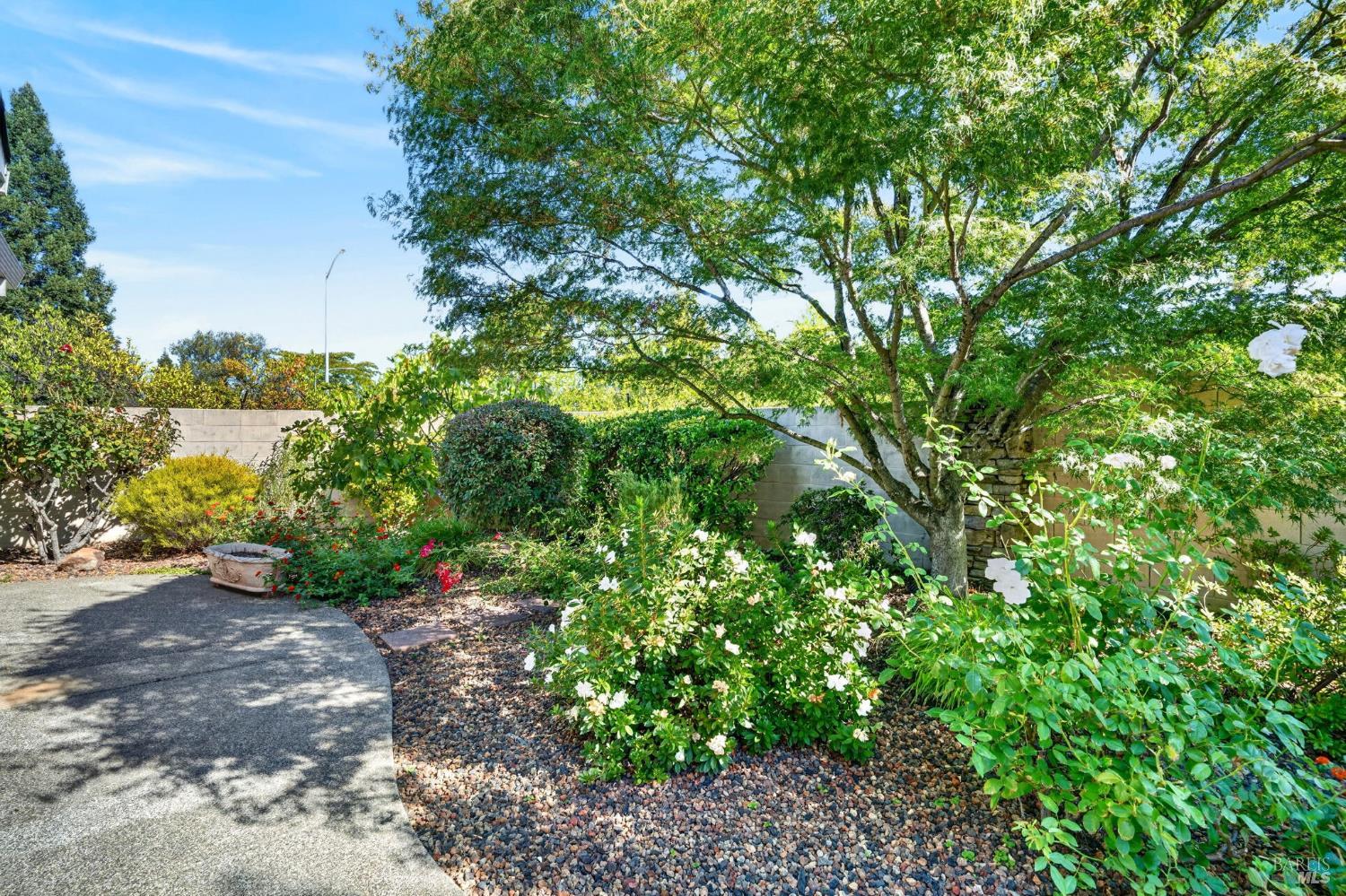 101 Clover Springs Drive Cloverdale CA 95425