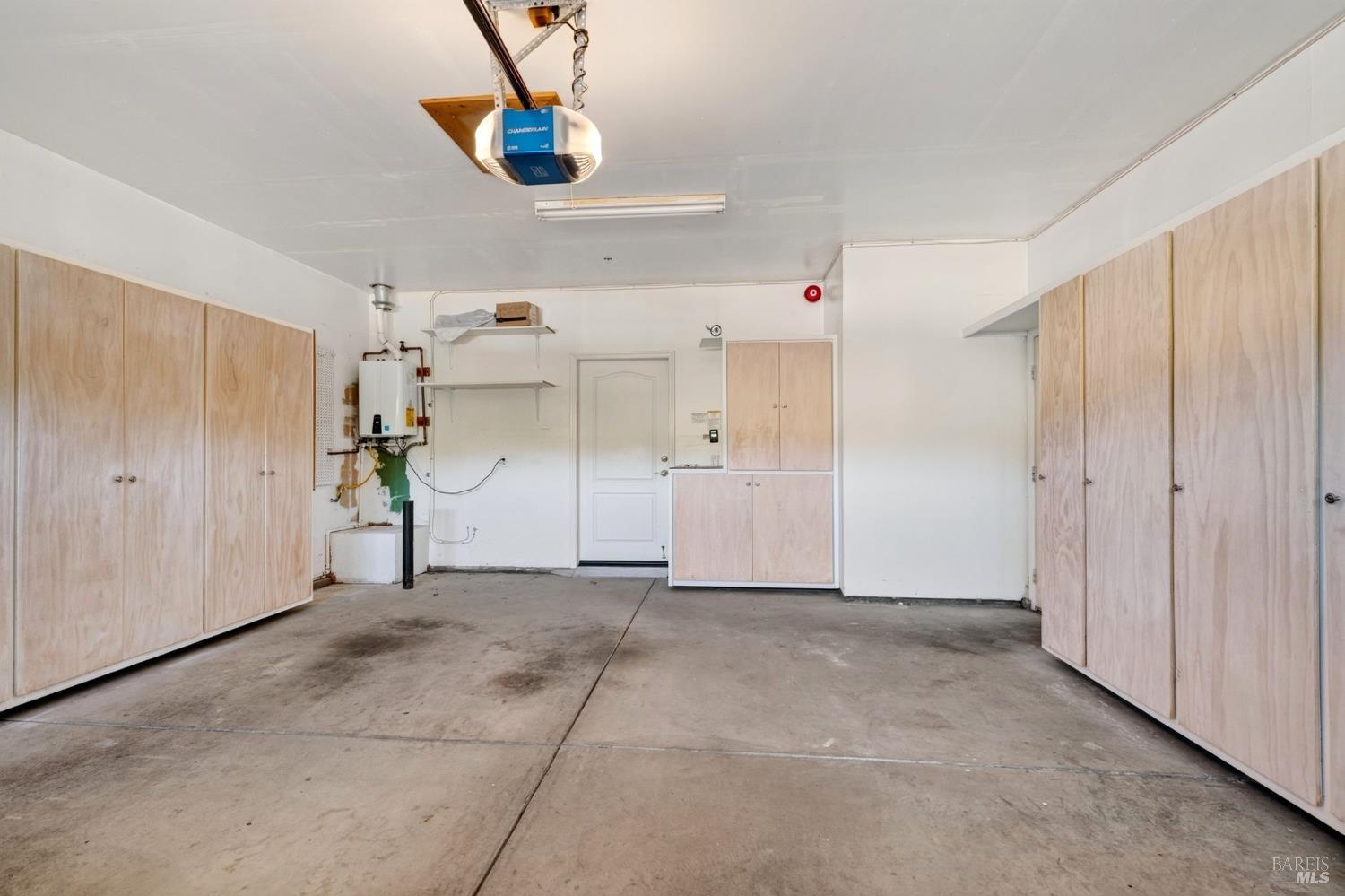101 Clover Springs Drive Cloverdale CA 95425