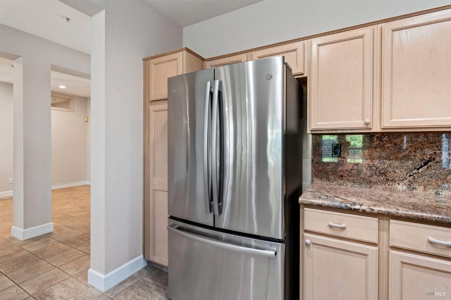 101 Clover Springs Drive Cloverdale CA 95425