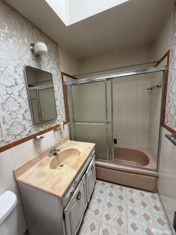 62 Neptune Street San Francisco CA 94124