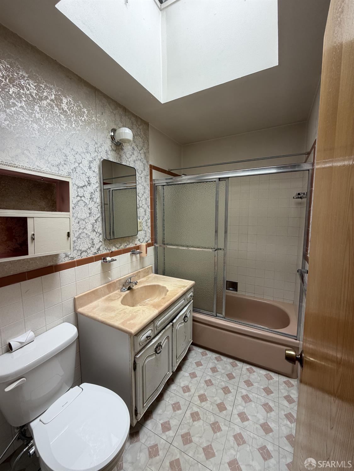62 Neptune Street San Francisco CA 94124