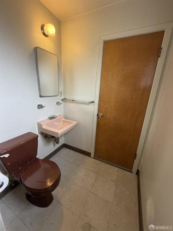 62 Neptune Street San Francisco CA 94124