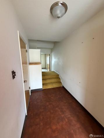 62 Neptune Street San Francisco CA 94124