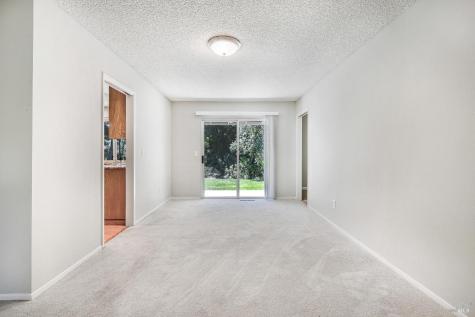 6487 Meadowridge Court Santa Rosa CA 95409