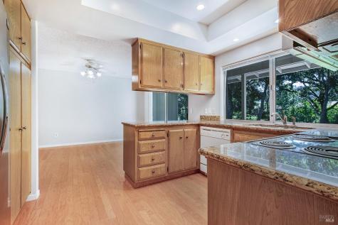 6487 Meadowridge Court Santa Rosa CA 95409