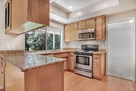 6487 Meadowridge Court Santa Rosa CA 95409