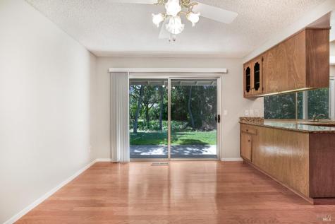 6487 Meadowridge Court Santa Rosa CA 95409