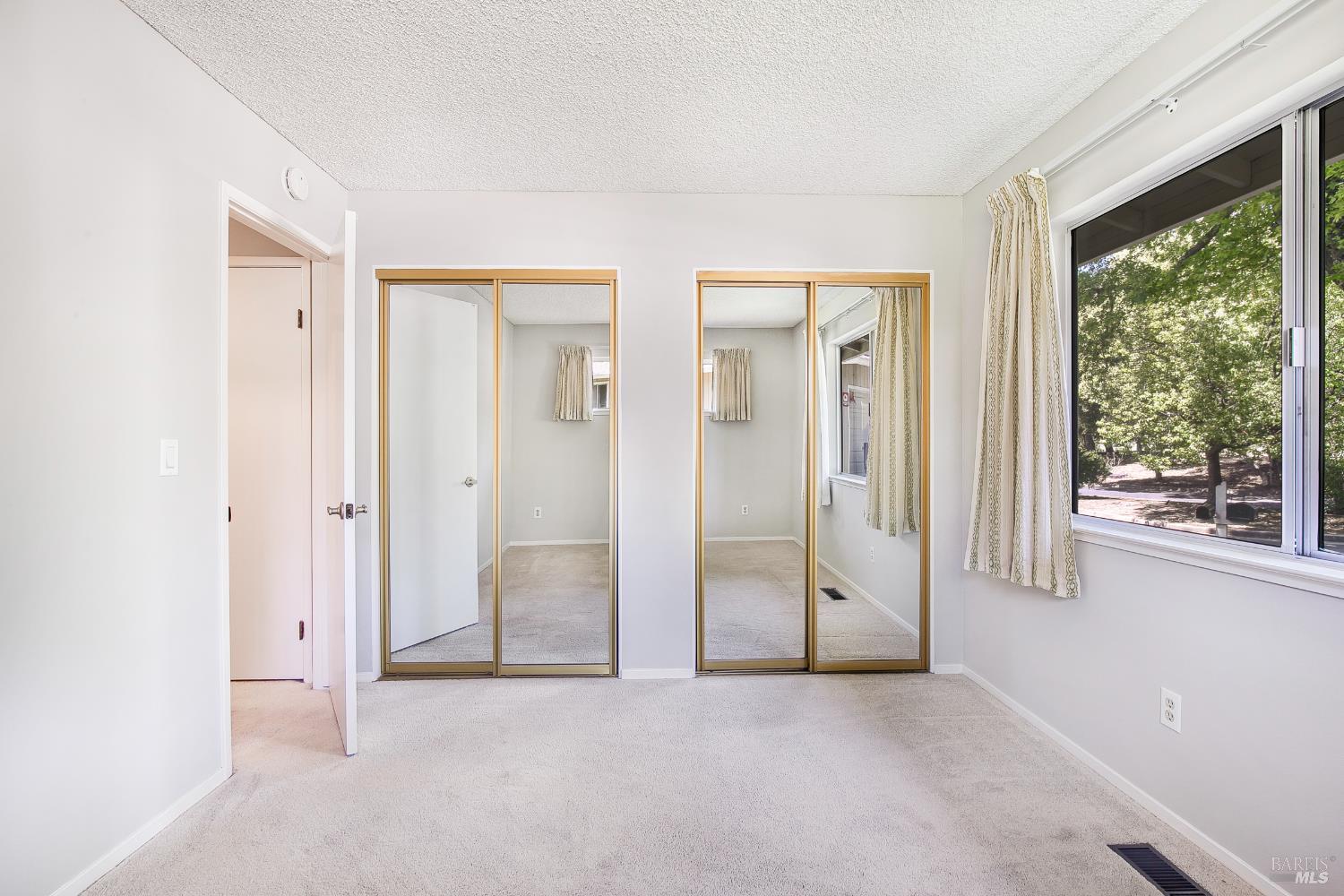 6487 Meadowridge Court Santa Rosa CA 95409