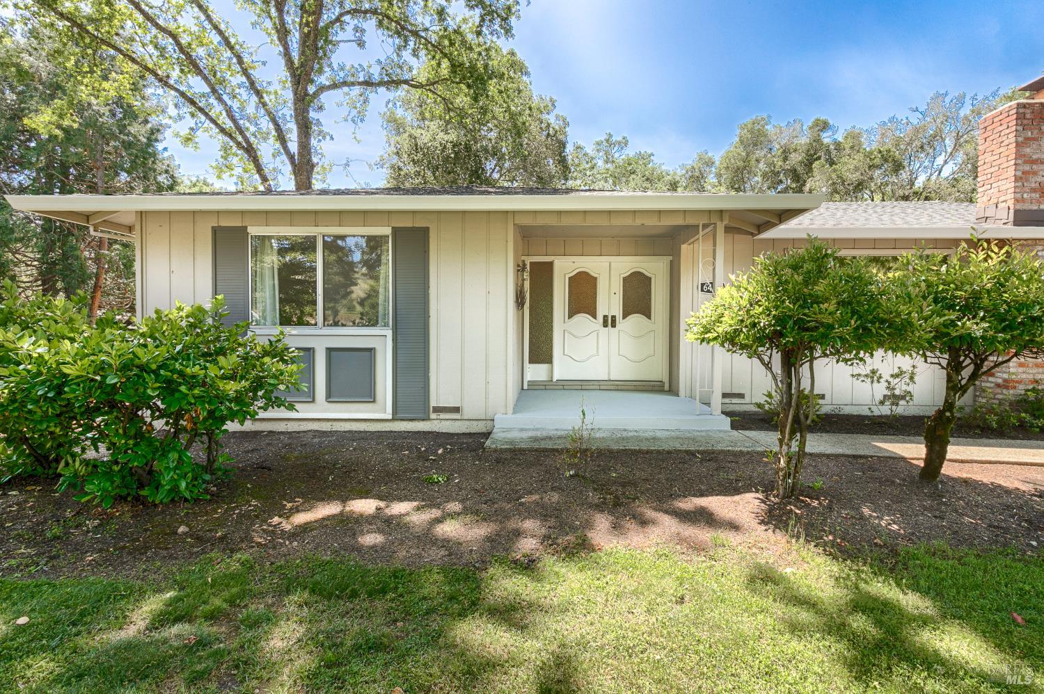 6487 Meadowridge Court Santa Rosa CA 95409