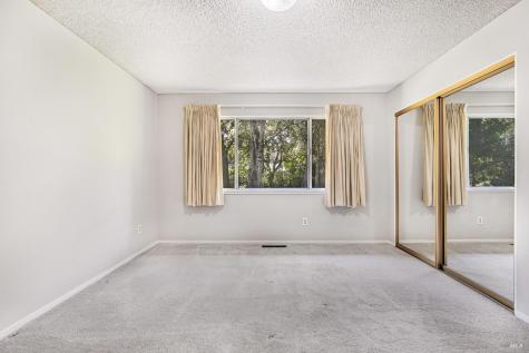 6487 Meadowridge Court Santa Rosa CA 95409