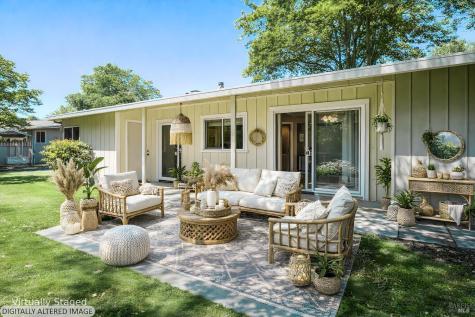 6487 Meadowridge Court Santa Rosa CA 95409