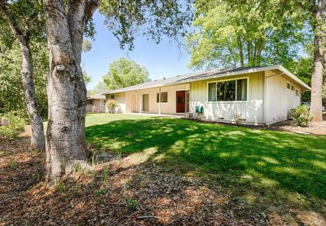 6487 Meadowridge Court Santa Rosa CA 95409