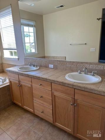 1944 Cooper Drive Santa Rosa CA 95404