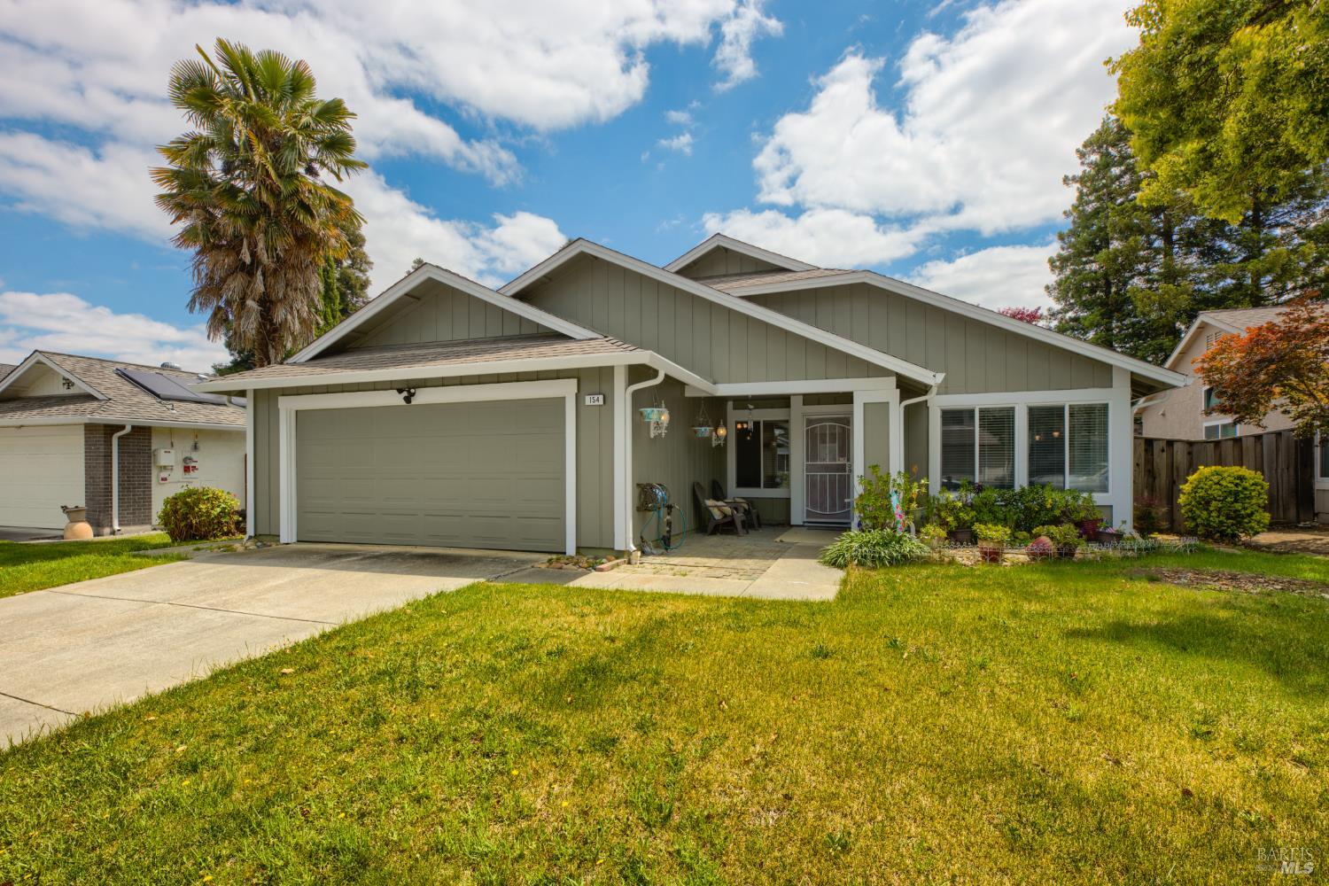 154 Hawk Court Vacaville CA 95687