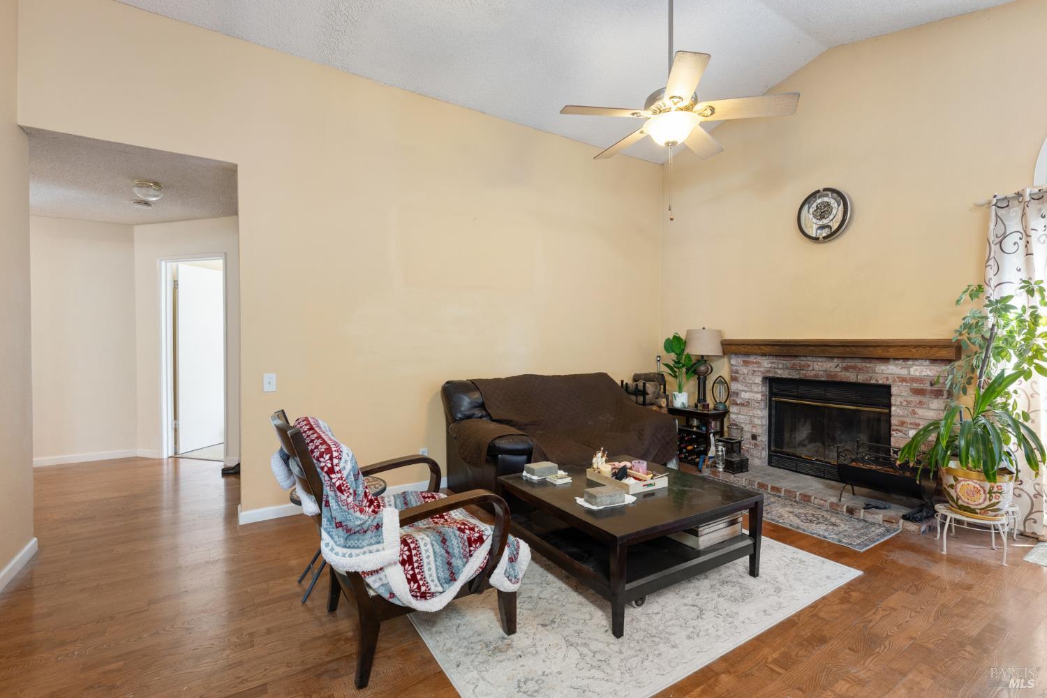 154 Hawk Court Vacaville CA 95687