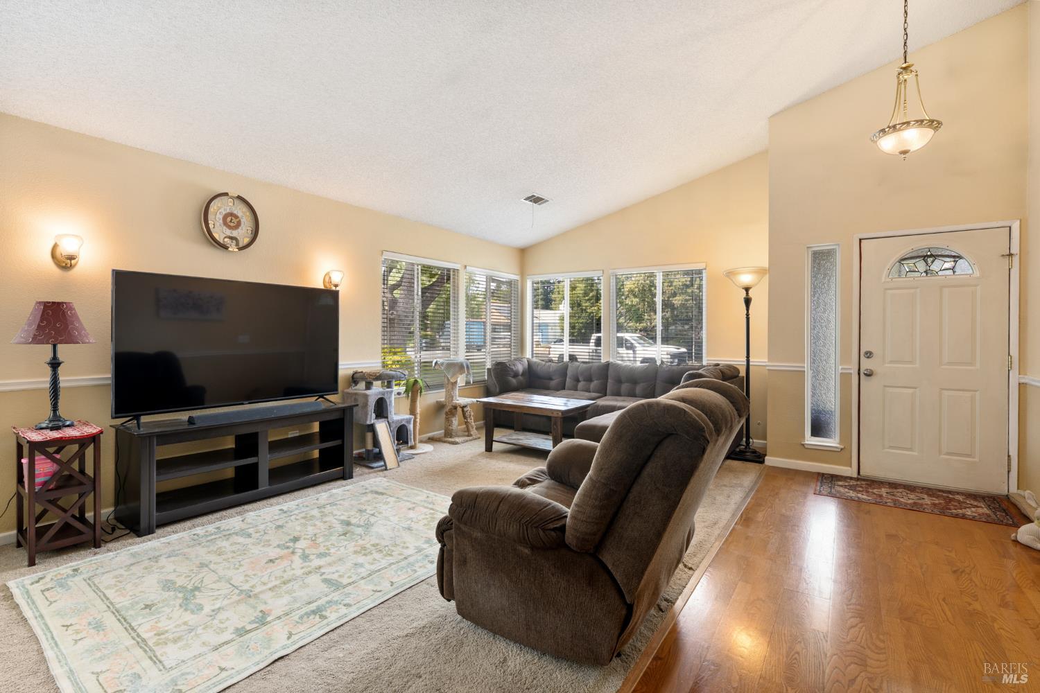 154 Hawk Court Vacaville CA 95687