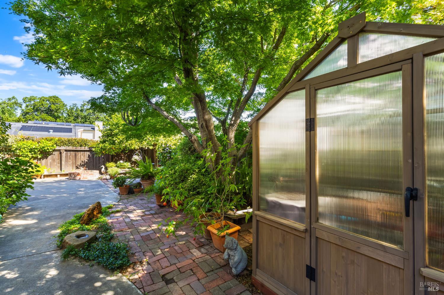 333 Saybrook Avenue Vacaville CA 95687