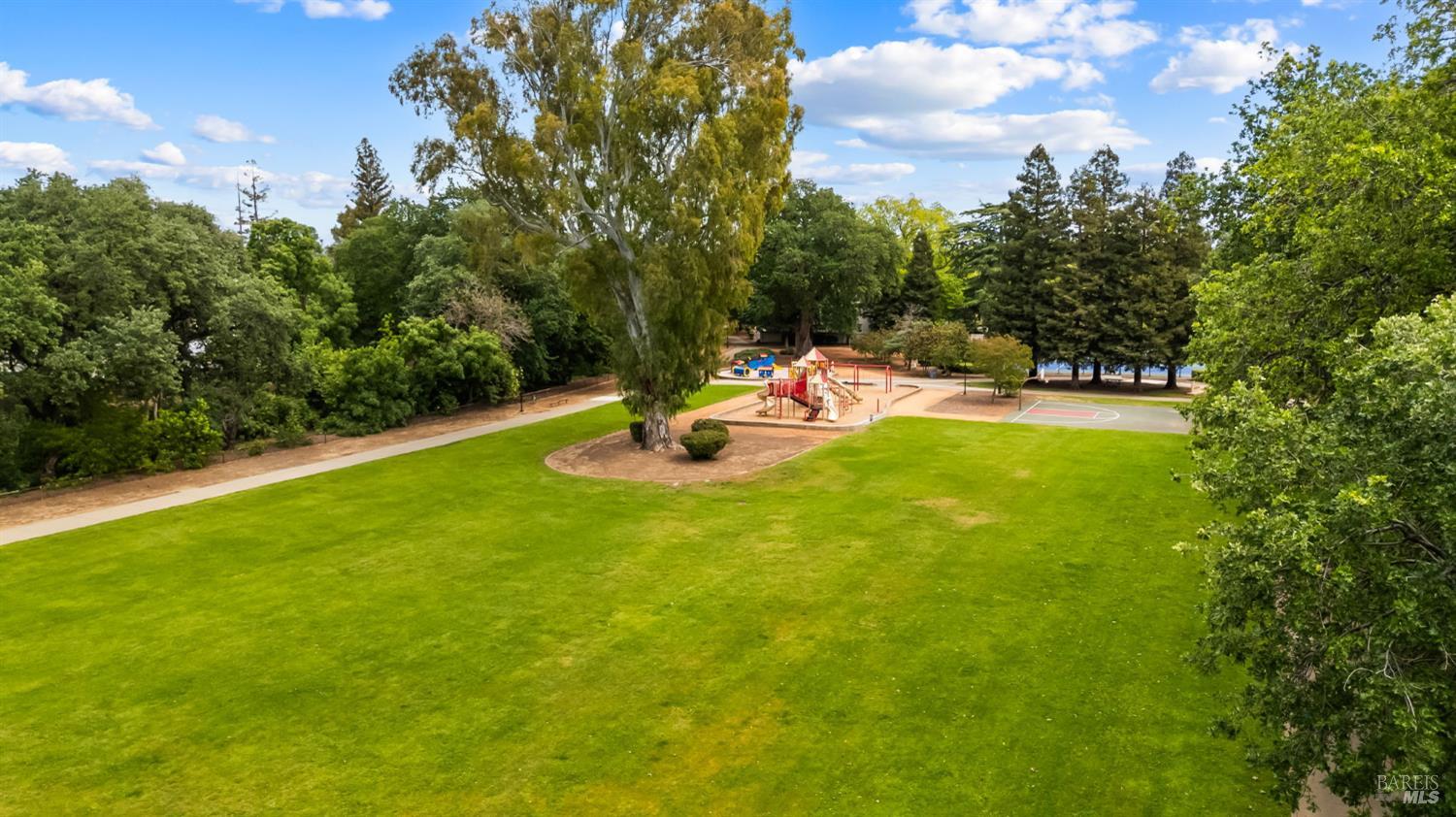 333 Saybrook Avenue Vacaville CA 95687