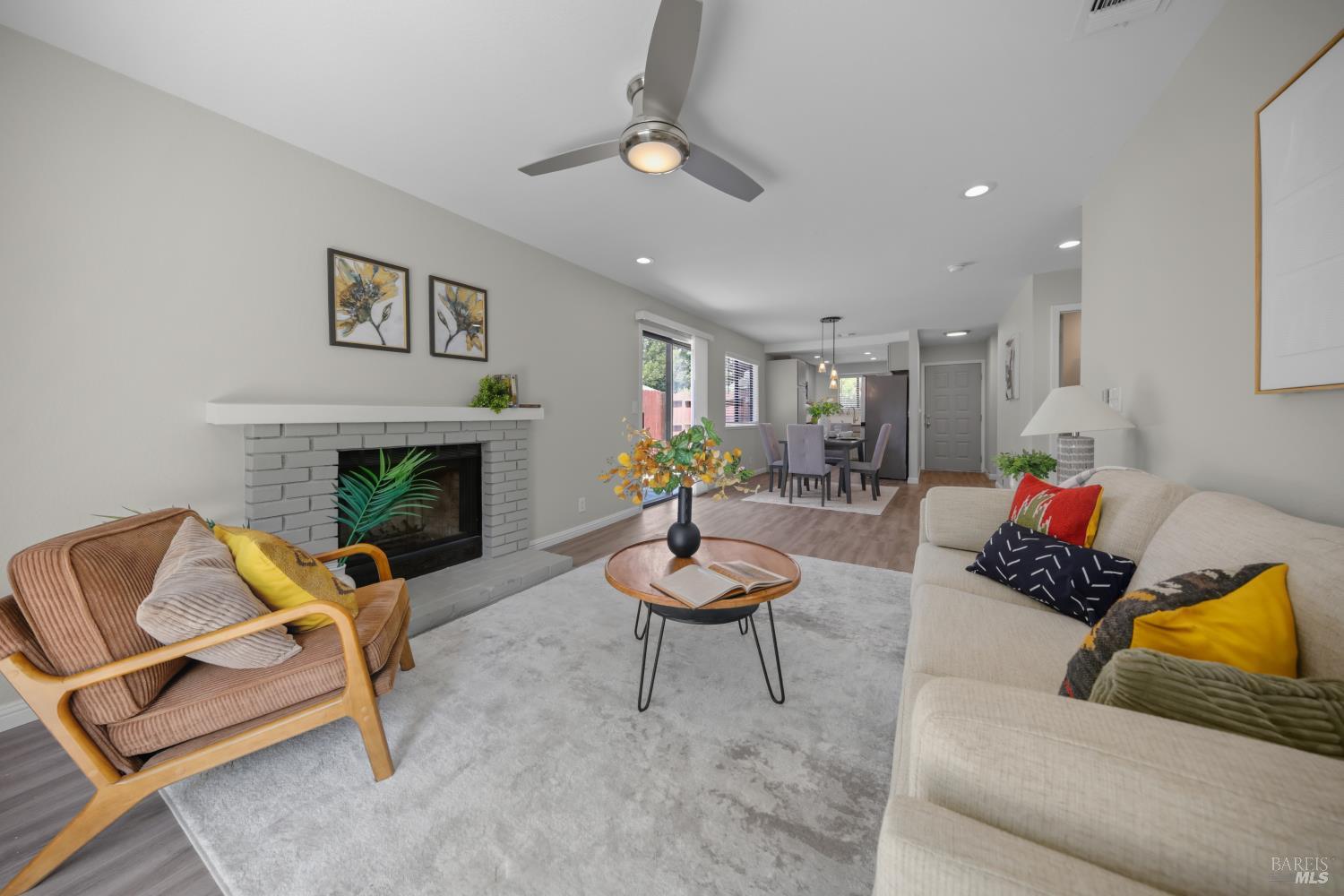 1027 Justin Way Dixon CA 95620