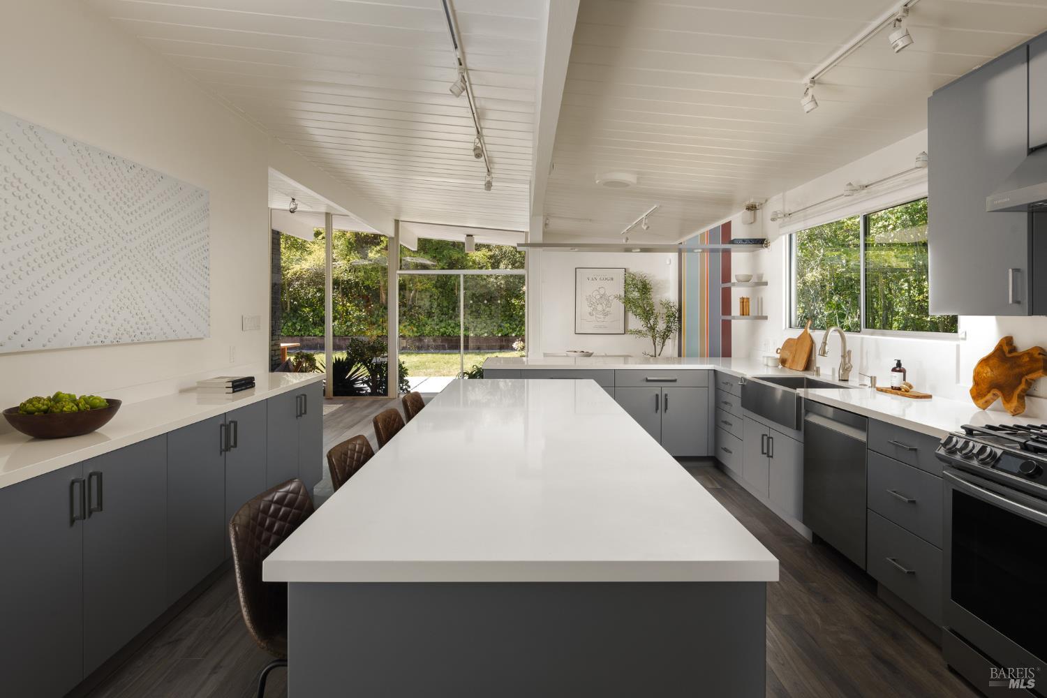 17 Bolanos Drive San Rafael CA 94903