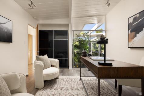 17 Bolanos Drive San Rafael CA 94903
