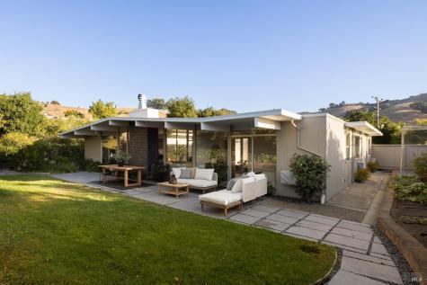 17 Bolanos Drive San Rafael CA 94903