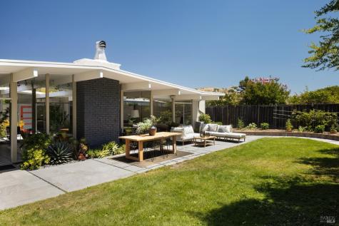 17 Bolanos Drive San Rafael CA 94903