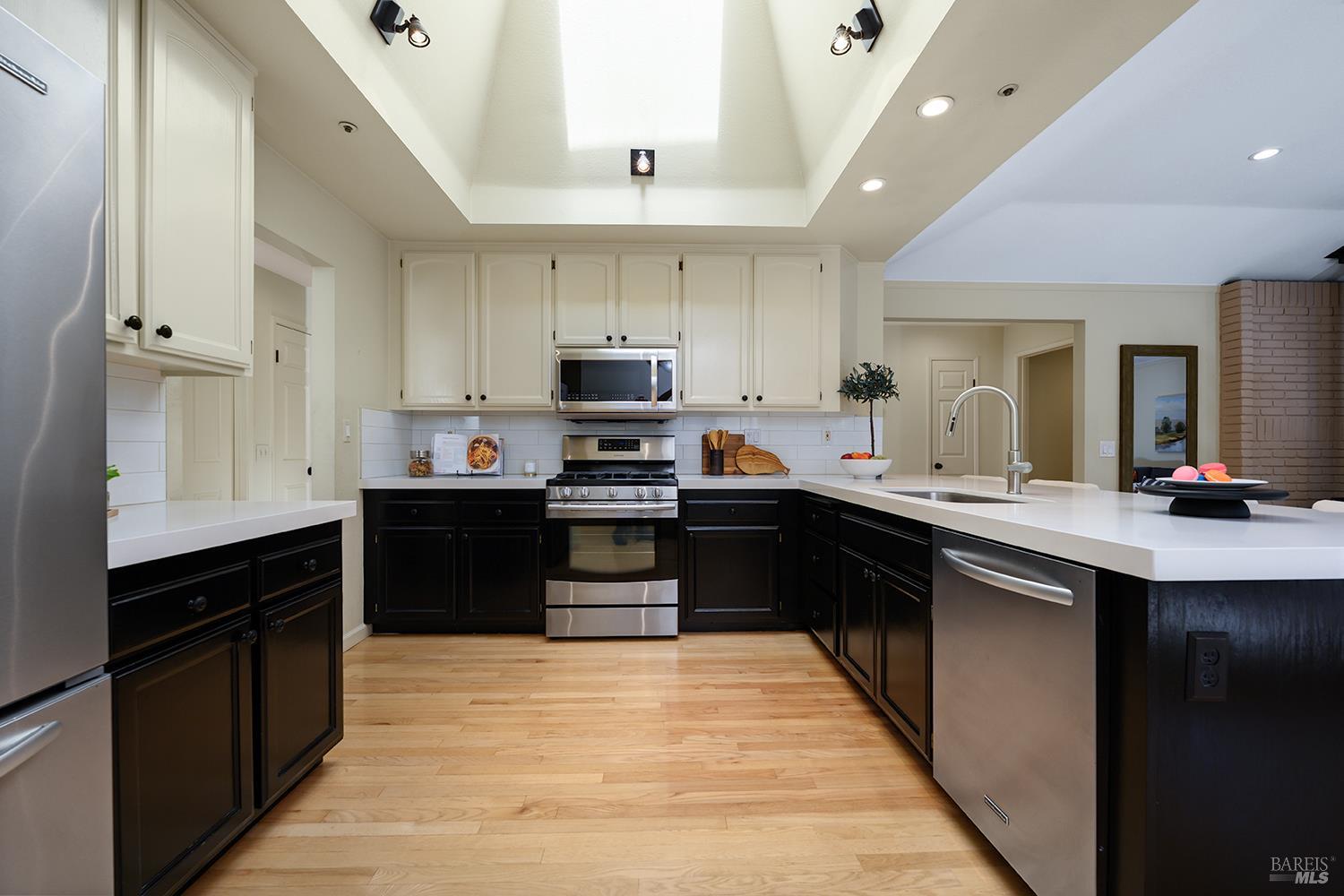 412 Fairway Court Healdsburg CA 95448