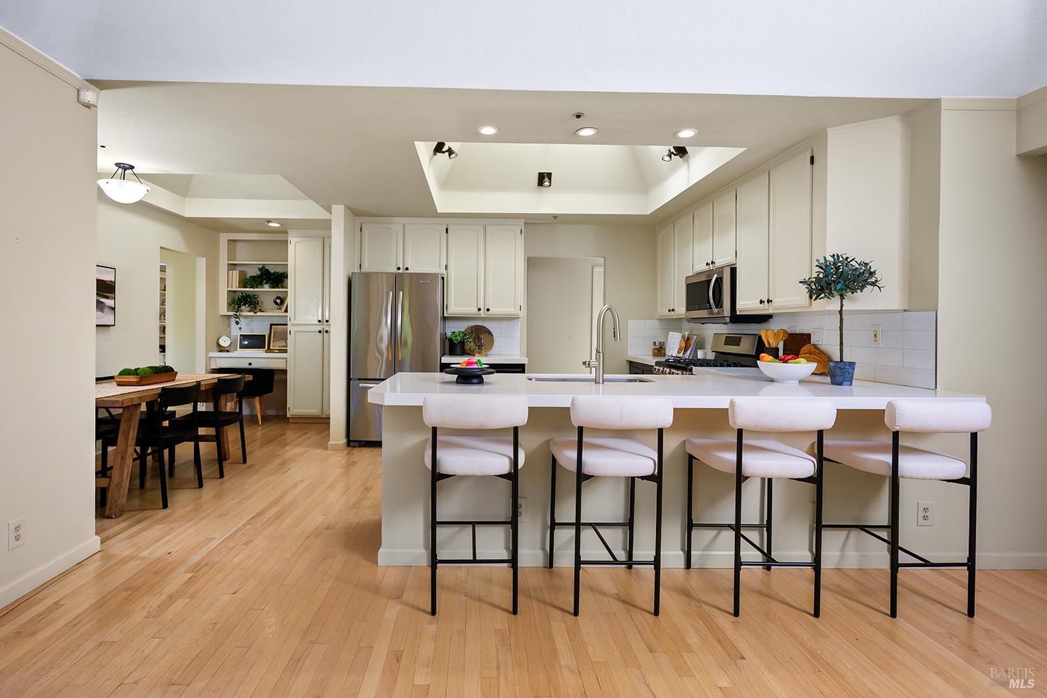 412 Fairway Court Healdsburg CA 95448